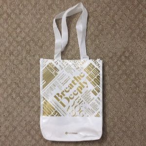 lululemon athletica Bags - Brand New Lululemon Bag lululemon athletica Bags - Brand New Lululemon Bag